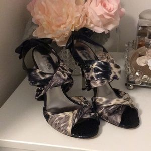 Marciano heels 